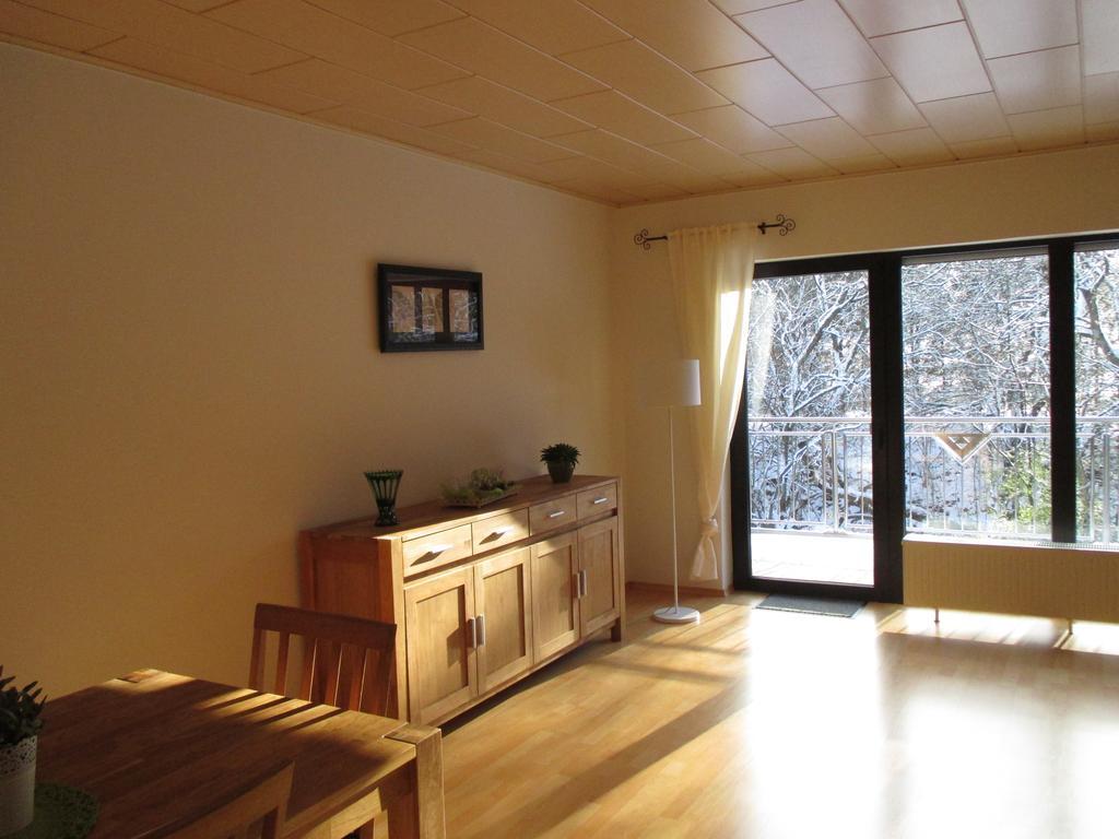 Ferienwohnung An Der Lay Bach  المظهر الخارجي الصورة